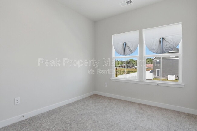 Building Photo - 237 Orange Blossom Run