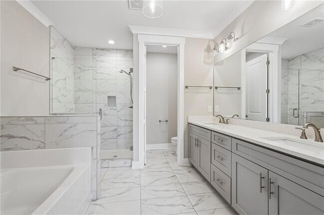 Building Photo - 6075 Webster Cir