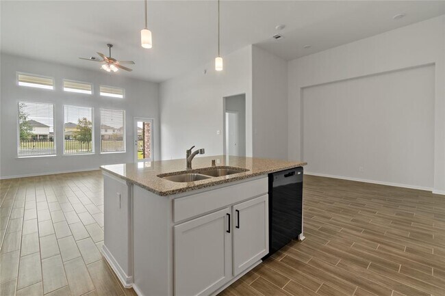 Building Photo - 241 Bonita Beach Dr
