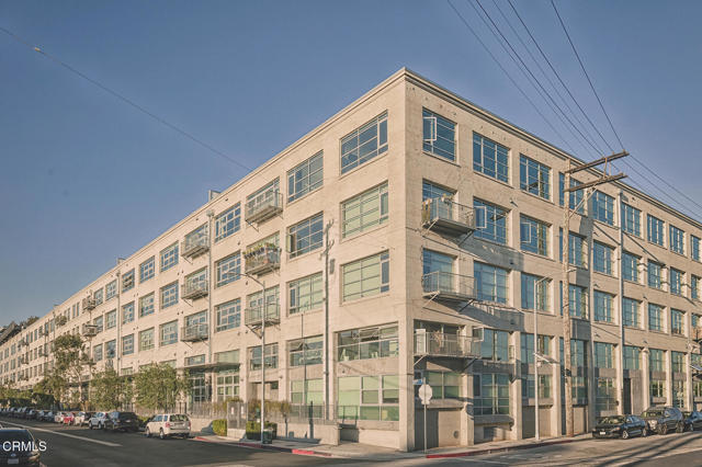 Building Photo - 527 Molino St