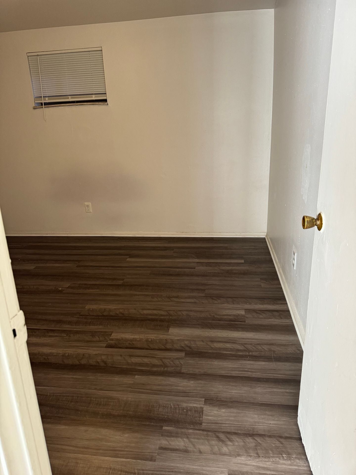 Building Photo - 5828 Stieren Dr