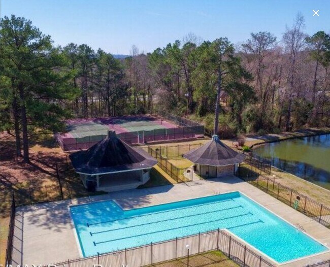 Building Photo - 6548 Mink Dr