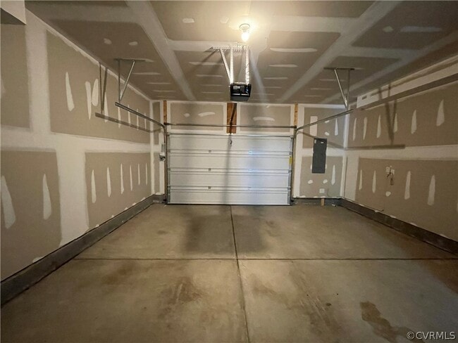 Building Photo - 17237 Gossamer Dr