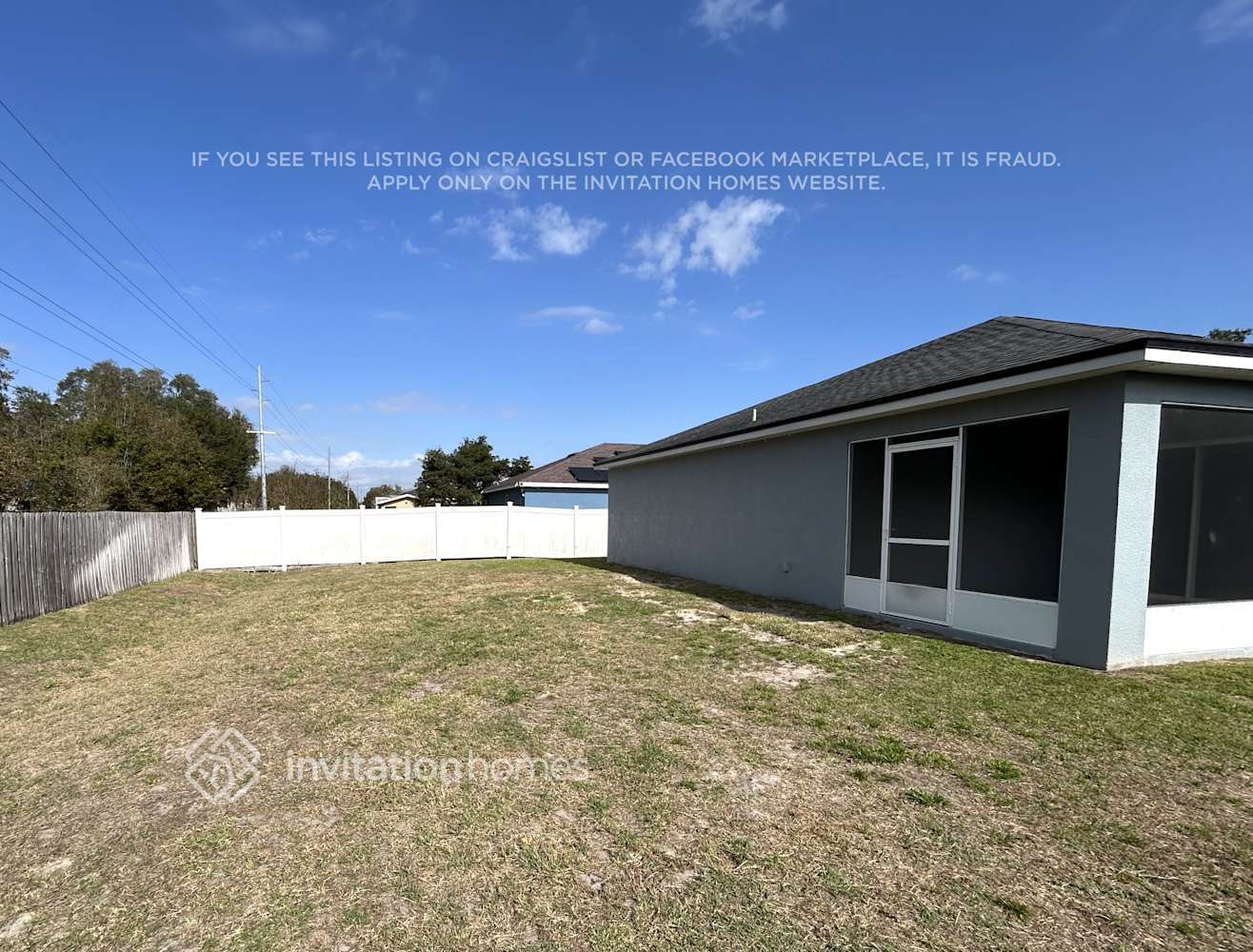 Building Photo - 2728 Oak Hammock Loop