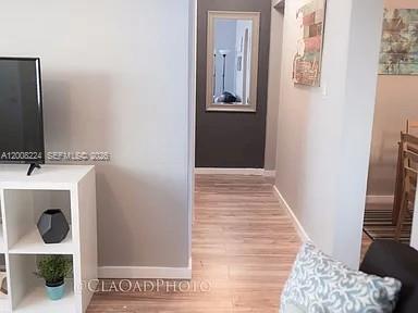 Building Photo - 375 SW 19th Ave