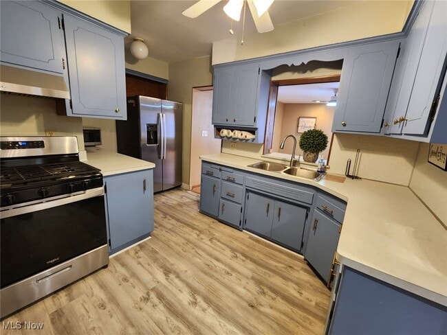 Building Photo - 3610 Harvey Rd