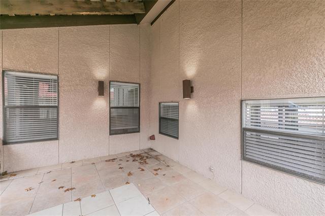Building Photo - 3608 Hilltop Cir