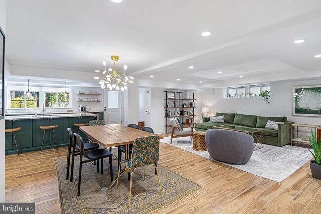 Building Photo - 4515 29th St NW