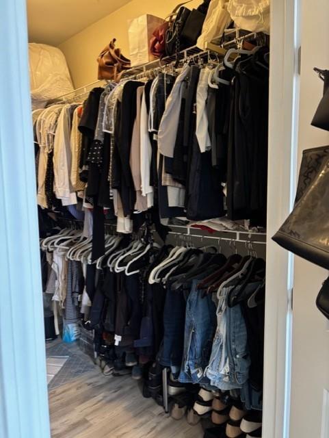 Building Photo - 1000 Providence Pl