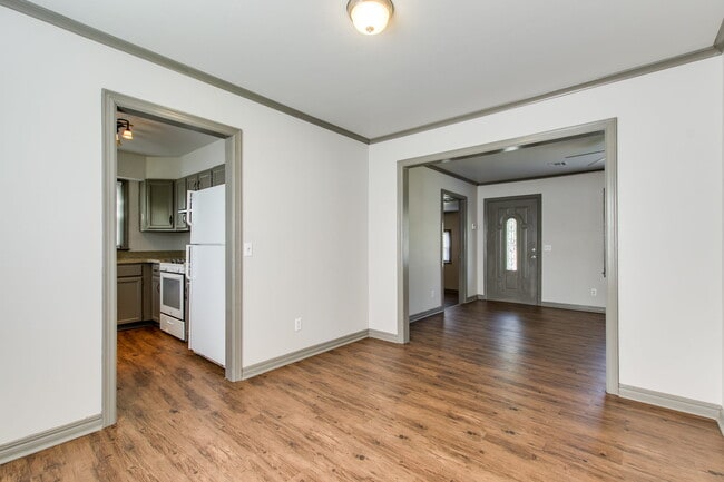 Building Photo - 2448 NW 42nd St
