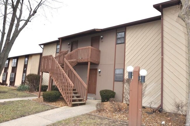Primary Photo - 66 Peachtree Ln