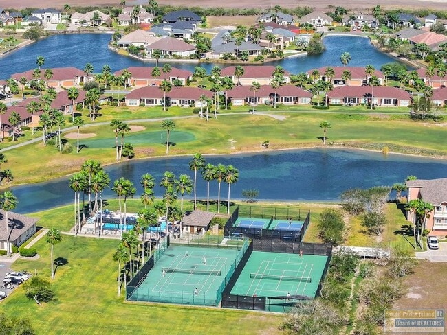 Building Photo - 18 S Bay Hill Dr