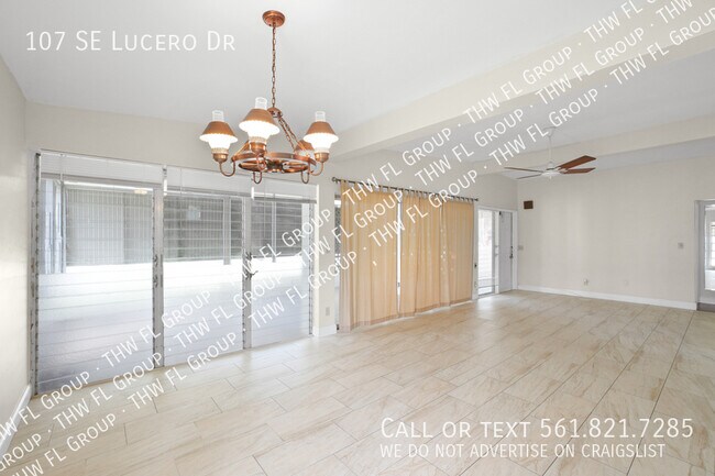 Building Photo - 107 SE Lucero Dr