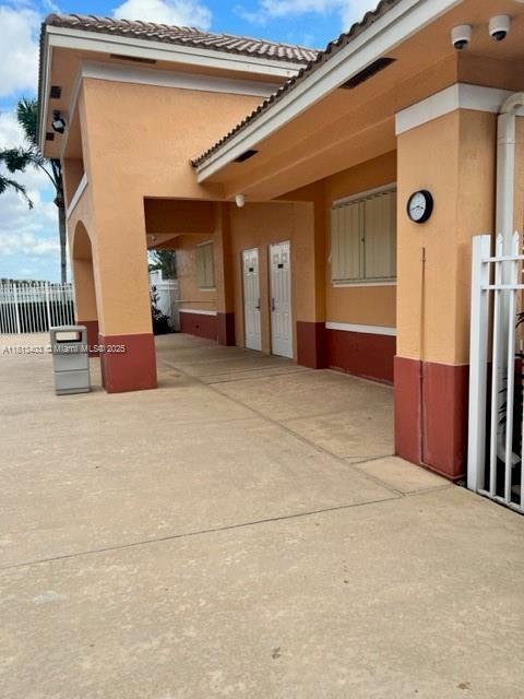 Building Photo - 2130 SW 87th Way