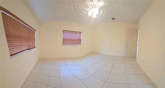 Building Photo - 4320 SW 138th Ct