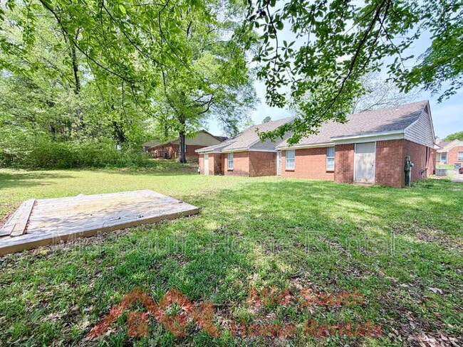 Building Photo - 6419 Ashton Rd