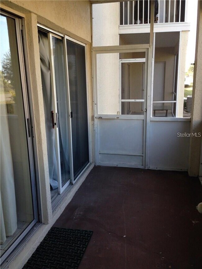 Building Photo - 1st floor condo in the Beulah condo complex.