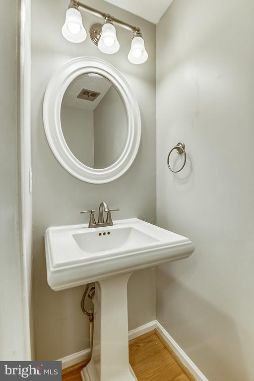 Building Photo - 14623 Stone Crossing Ct