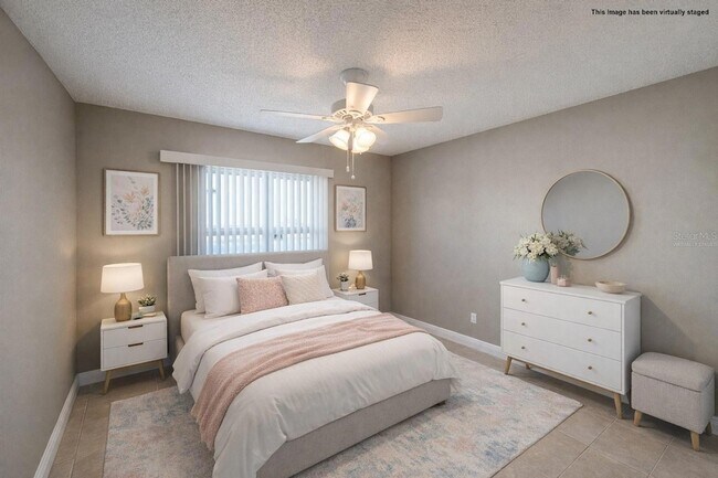 Building Photo - 6525 Manila Palm Way