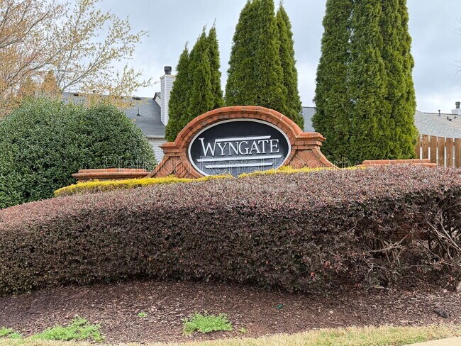 Building Photo - 5544 Reps Trce