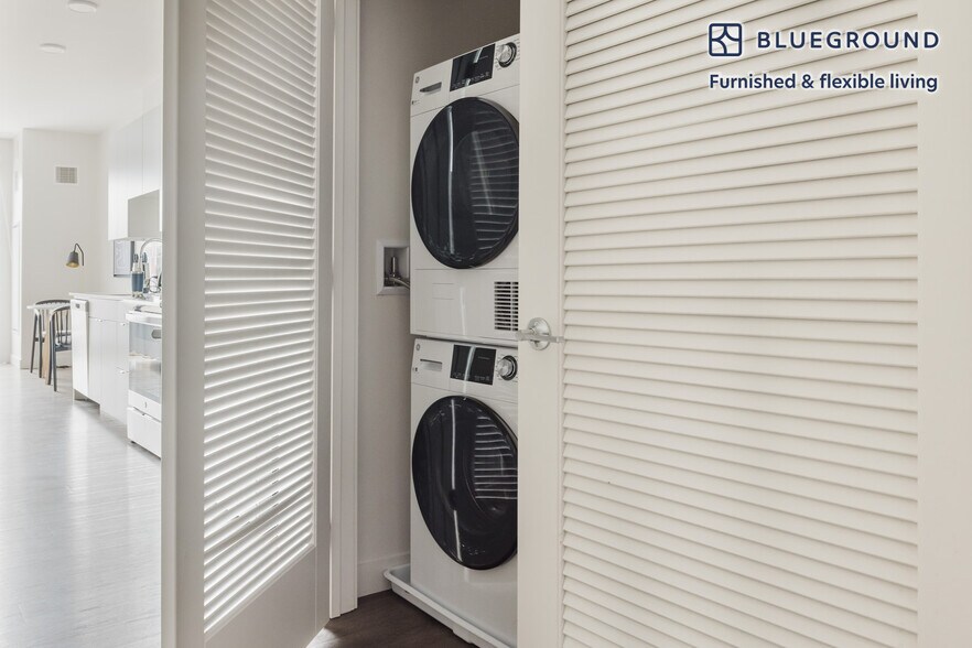 Building Photo - 50 Salt St