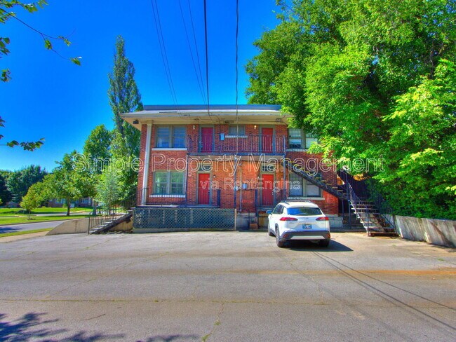 Building Photo - 201 NW 17th St