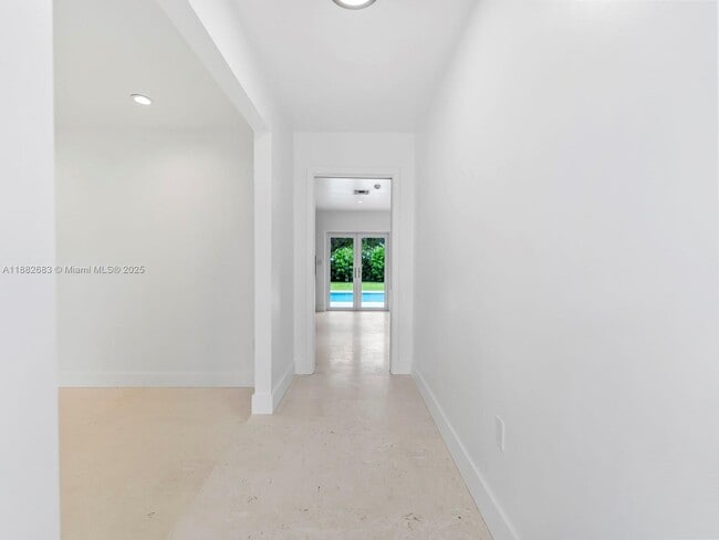 Building Photo - 17721 SW 84th Ct