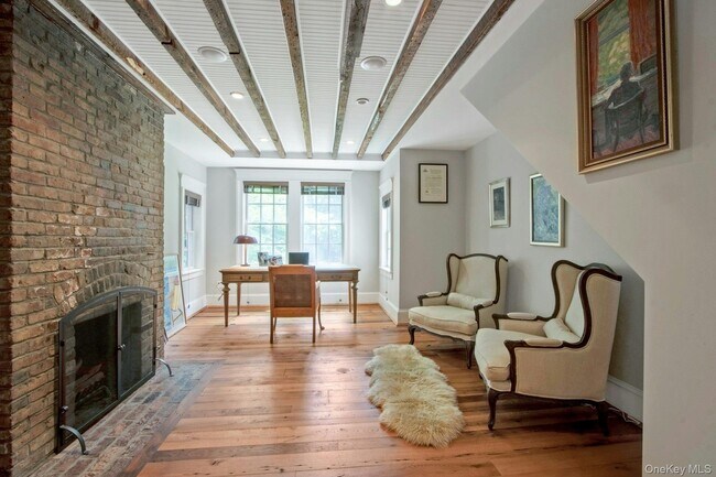 Building Photo - 314 Haverstraw Rd