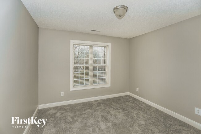 Building Photo - 1309 Chandlers Field Dr