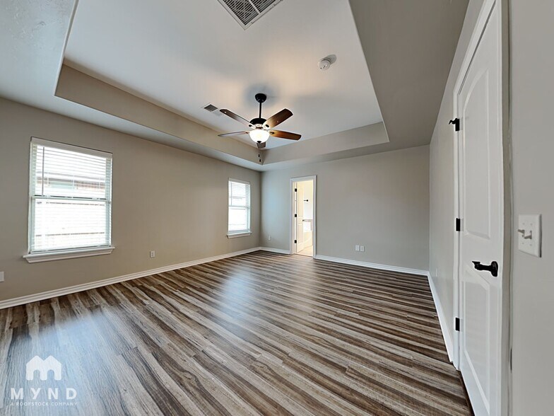 Building Photo - 13224 Brampton Way