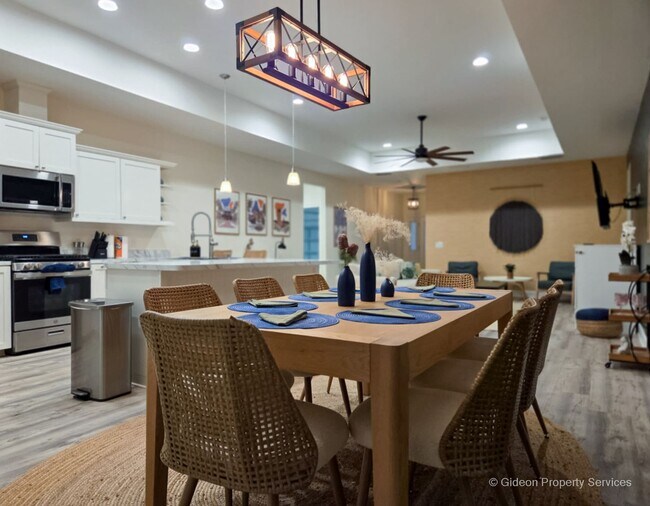 Building Photo - *Newly Built* 4-Bedroom 2.5 Bath Home