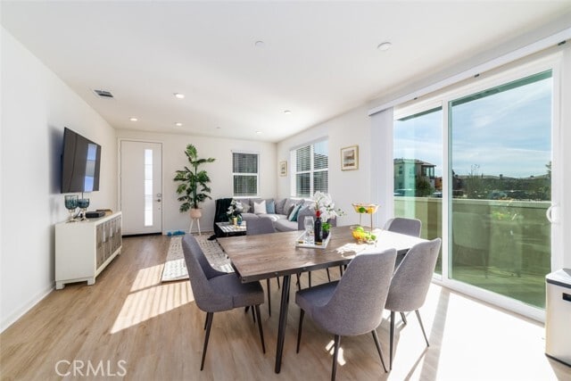 Building Photo - 11037 Serene Dr