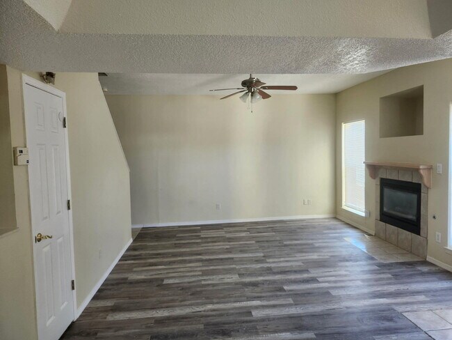 Building Photo - 6225 Bent Tree Dr NW