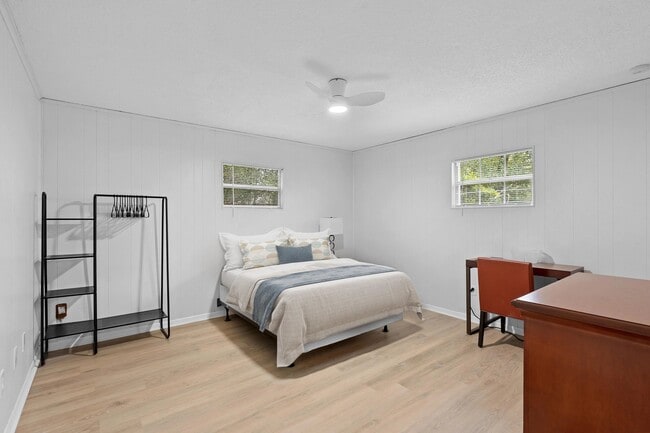 Building Photo - 5348 Hillock Ct