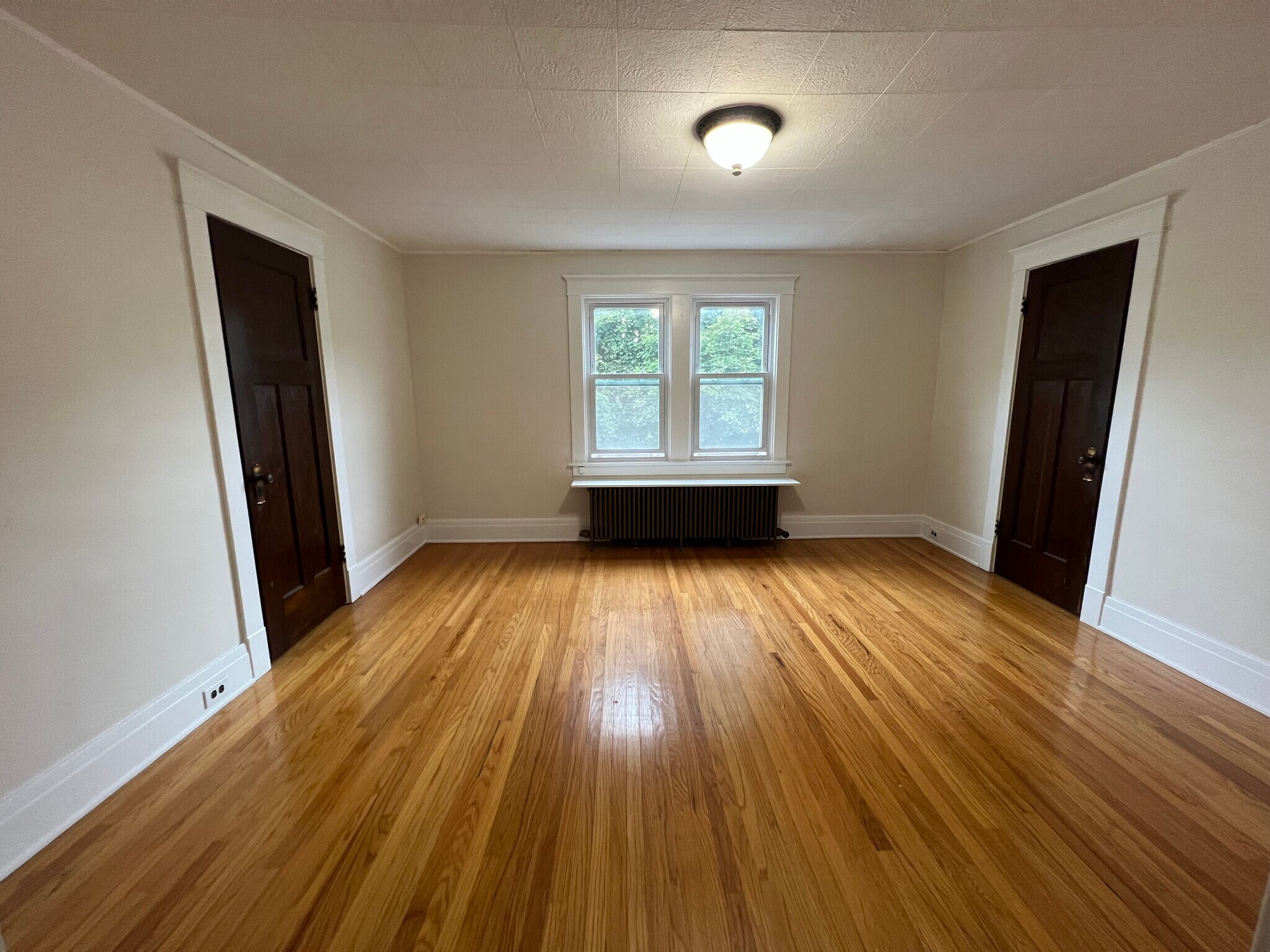Building Photo - 61 Hirschfield Dr