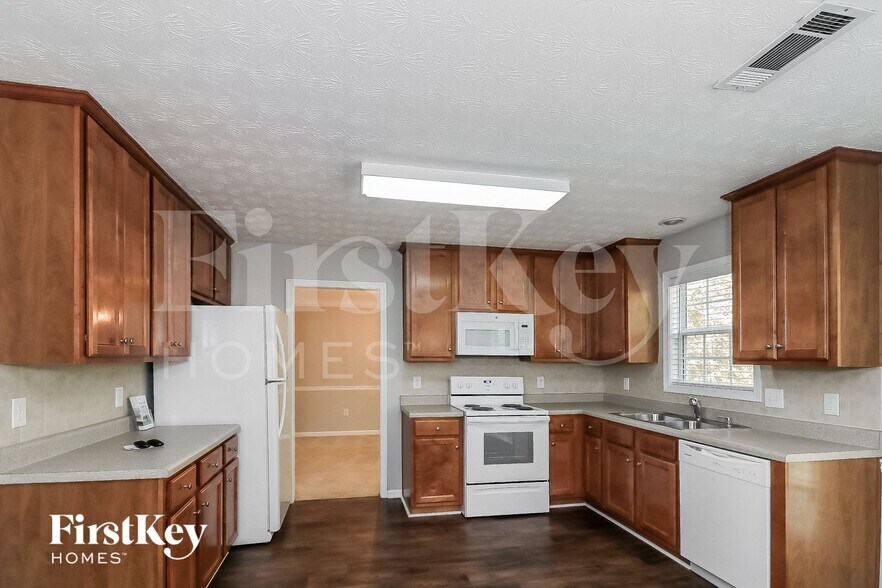 Building Photo - 3264 Watson Meadow Ln SW