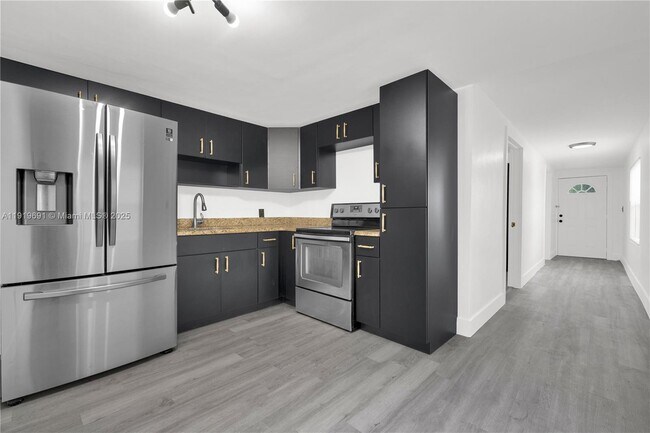 Building Photo - 575 NW 99th St