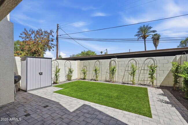 Building Photo - 2929 N 39th St