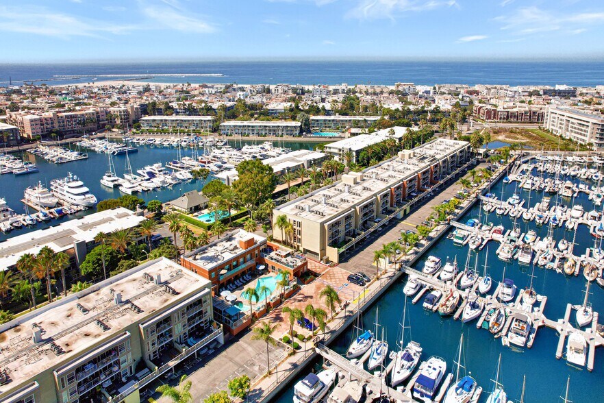 Building Photo - Harborside Marina Bay