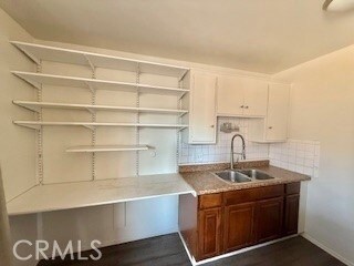 Building Photo - 141 South Ave 22