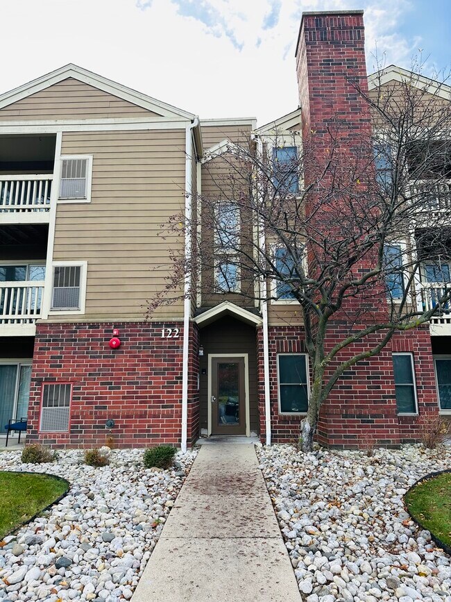 122 Glengarry Dr 122 Glengarry Dr Bloomingdale IL 60108 Apartment