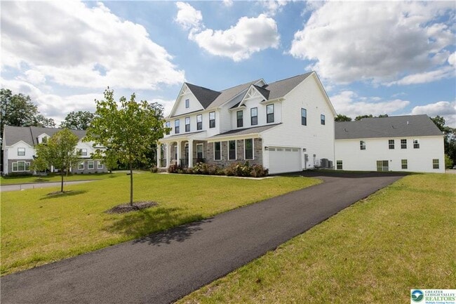Building Photo - 8548 Lafayette Ln