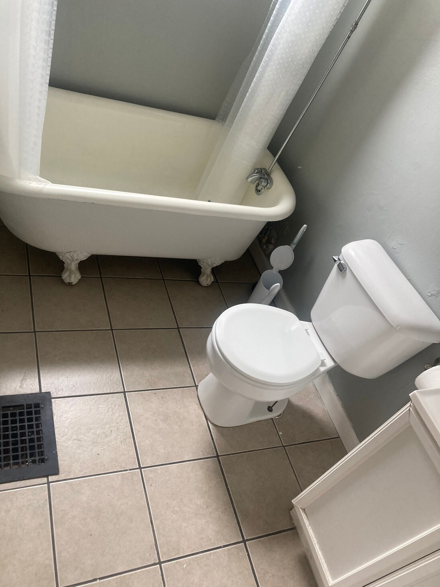 Building Photo - 4233 Meramec St