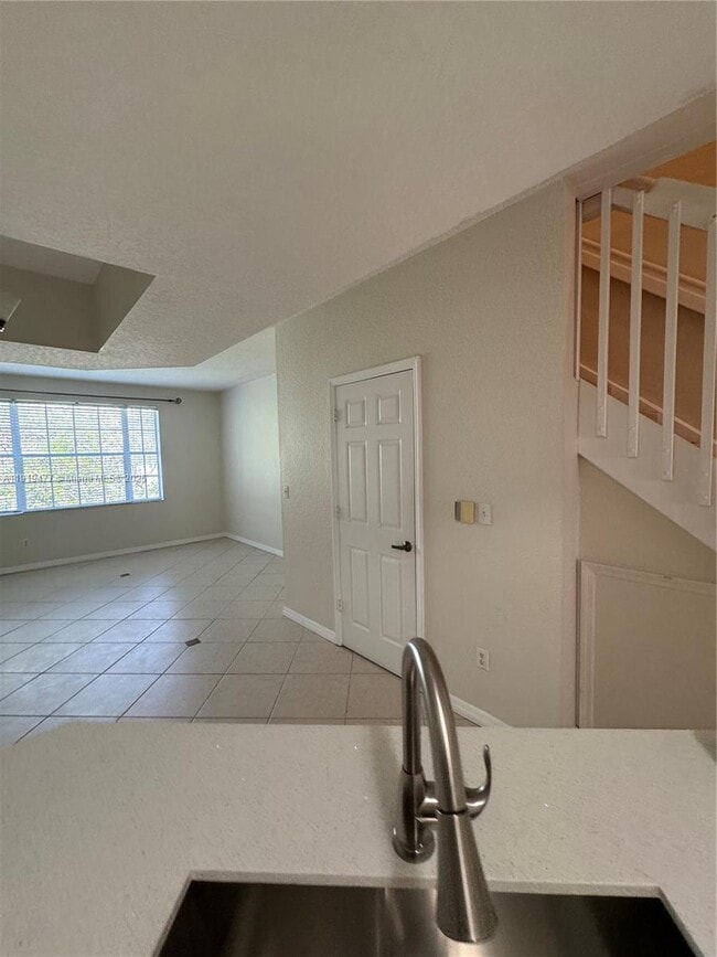 Building Photo - 775 SW 148th Ave