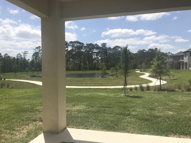 Building Photo - 4 Bedroom at Heart of Windermere!!! Tile t...