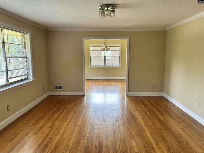 Building Photo - 3817 Ardincaple Dr