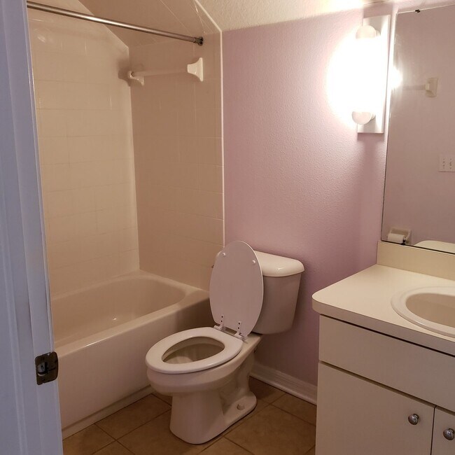 Building Photo - 5853 Wrenwater Dr