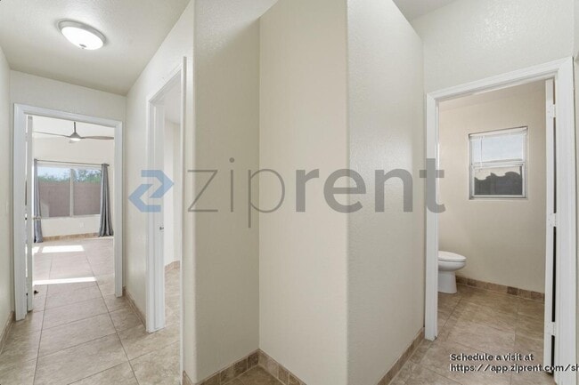 Building Photo - 17216 N Wavyleaf Ave