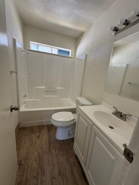 Building Photo - Ready Now! Newly Renovated Two Bedroom Tow...