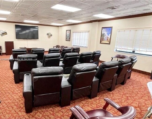 Building Photo - 16658 Hemingway Dr